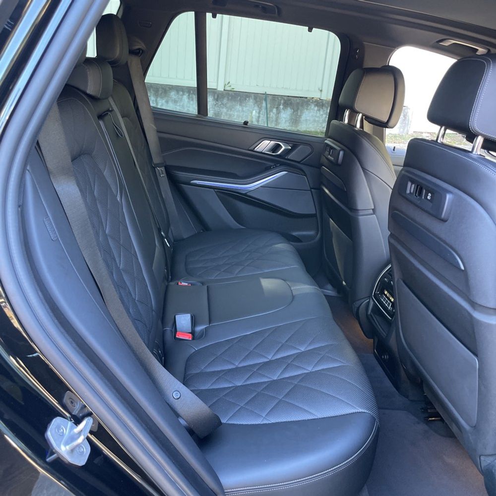 2023 BMW X5 M50i