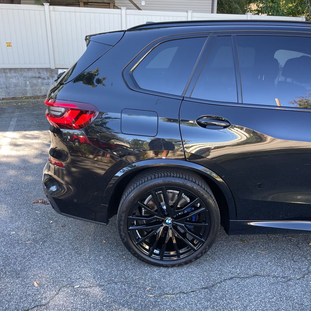 2023 BMW X5 M50i