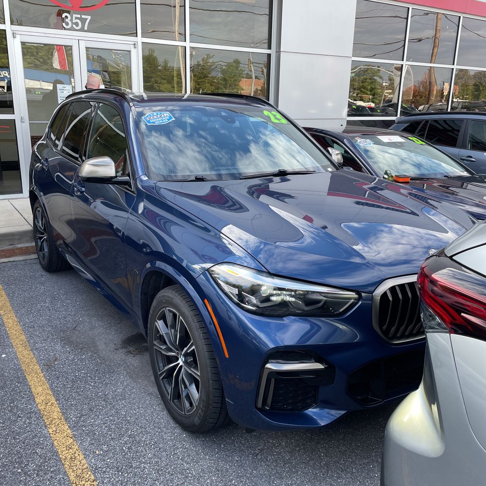 2023 BMW X5 M50i