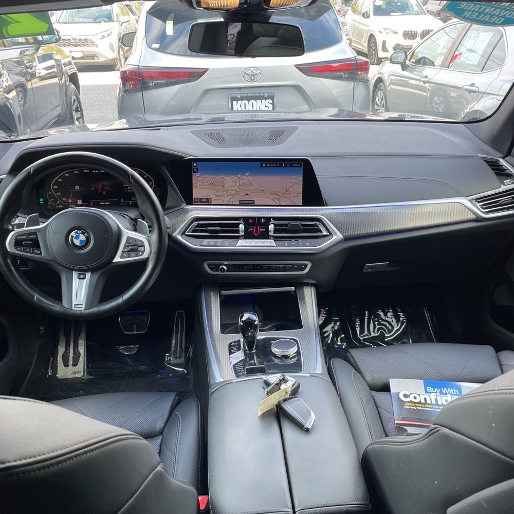 2023 BMW X5 M50i