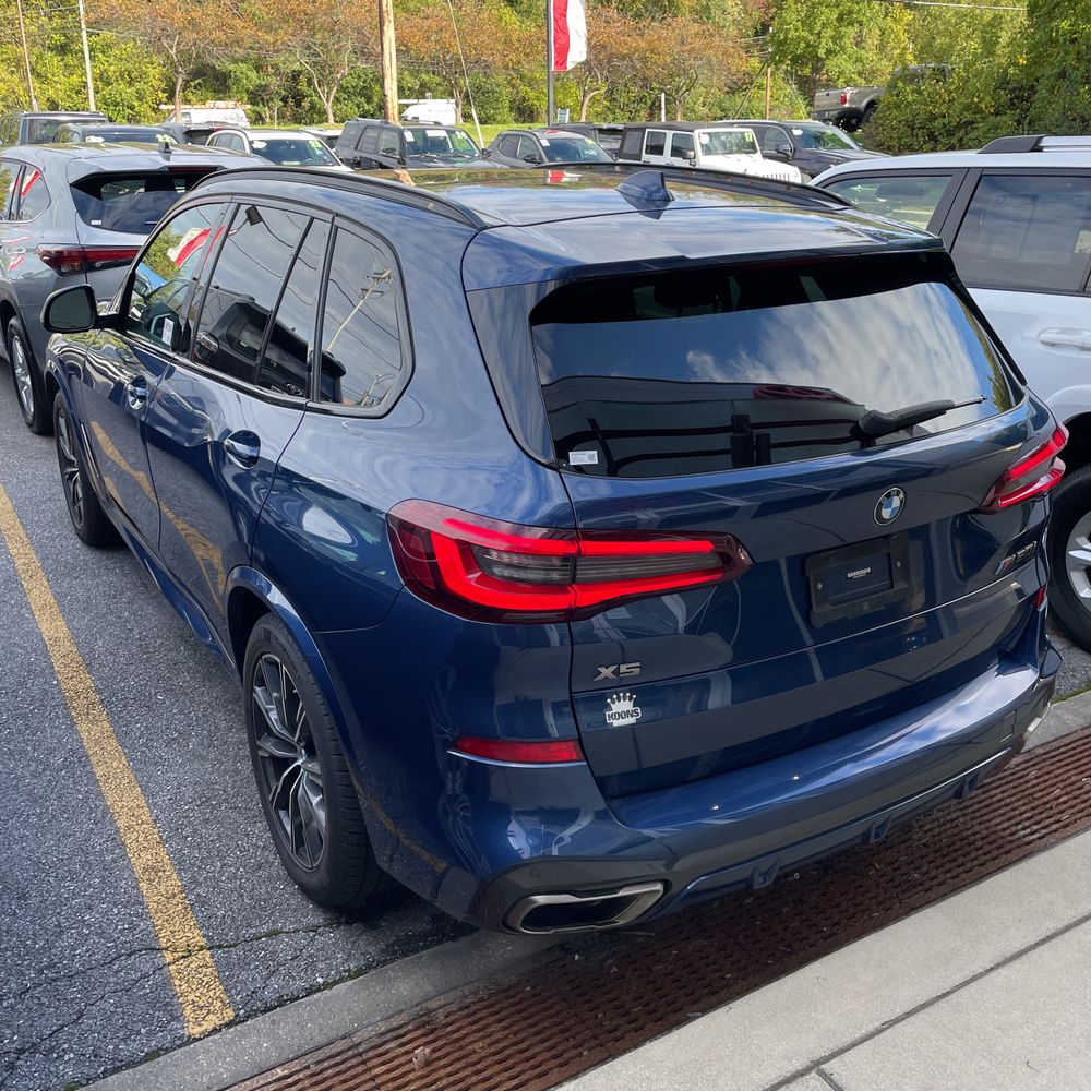 2023 BMW X5 M50i