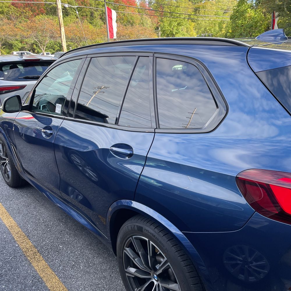 2023 BMW X5 M50i