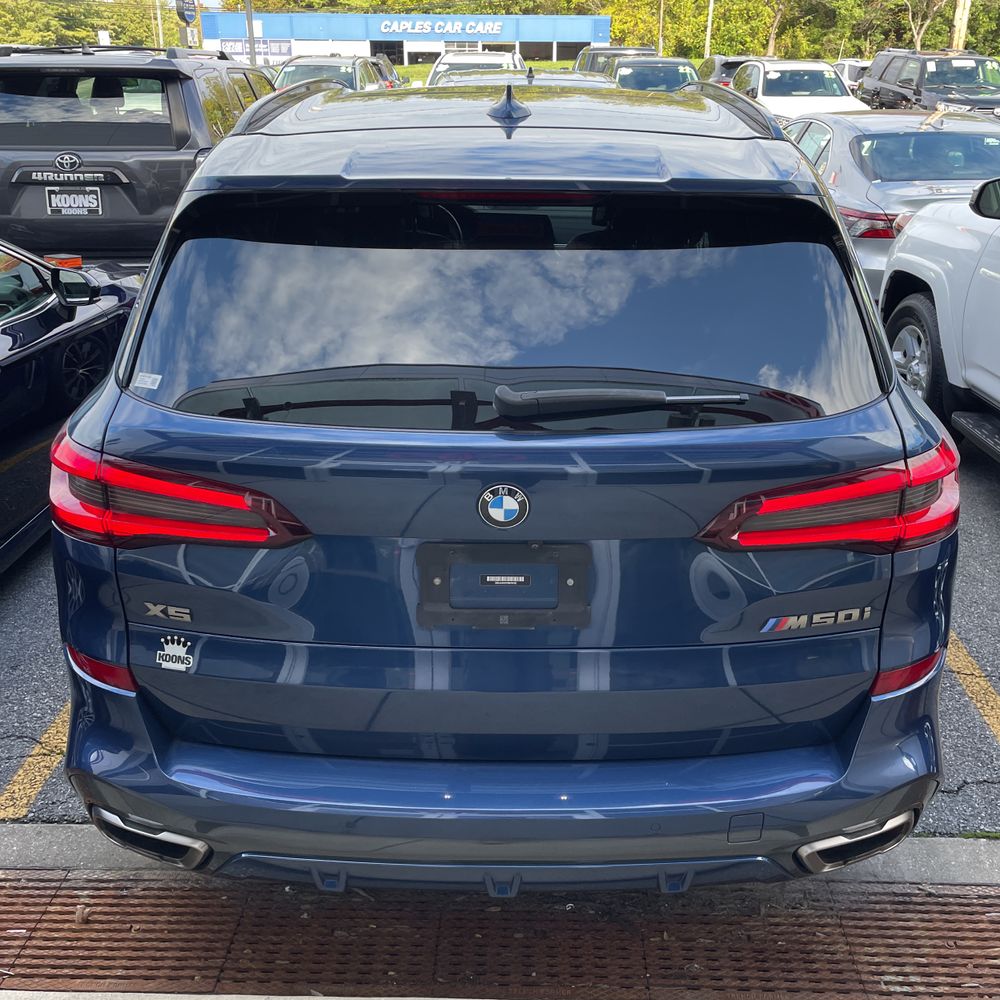 2023 BMW X5 M50i