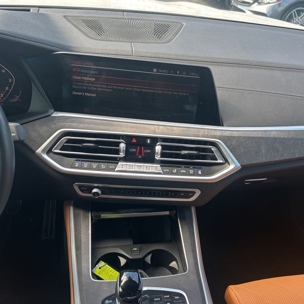 2023 BMW X5 M50i