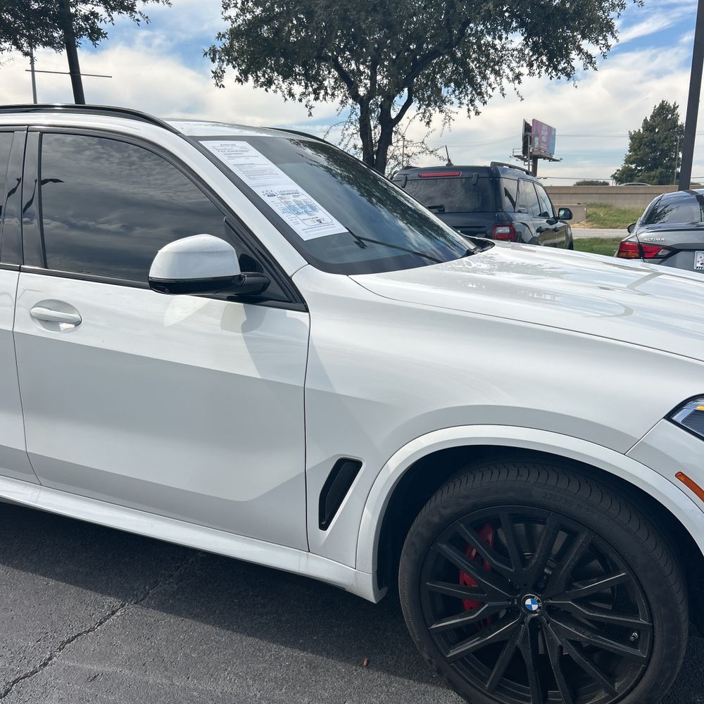 2023 BMW X5 M50i