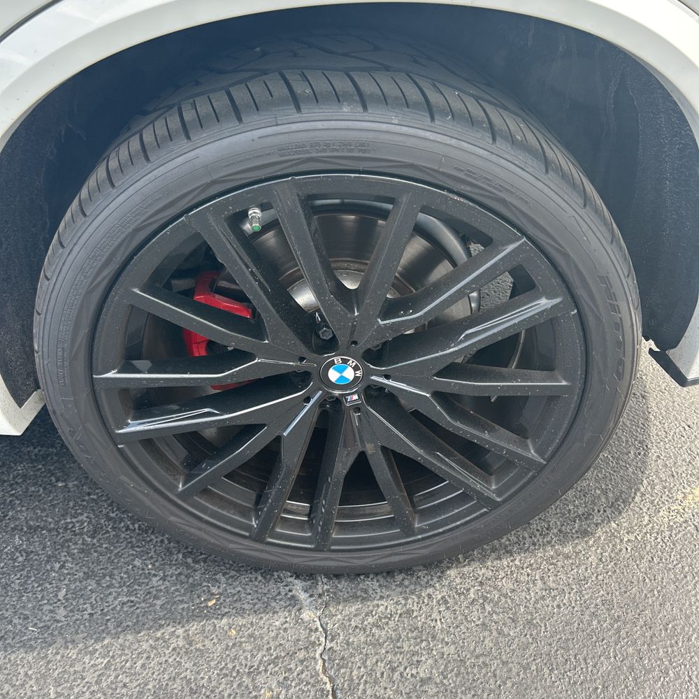 2023 BMW X5 M50i