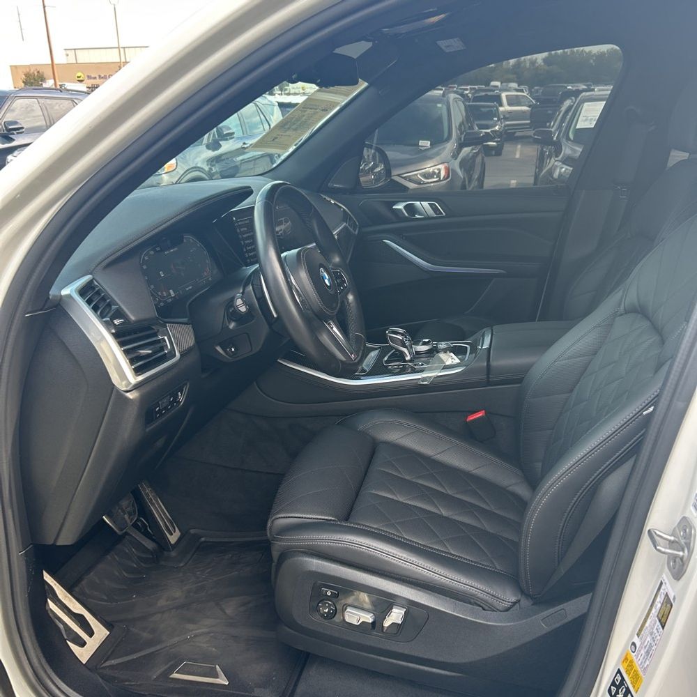 2023 BMW X5 M50i