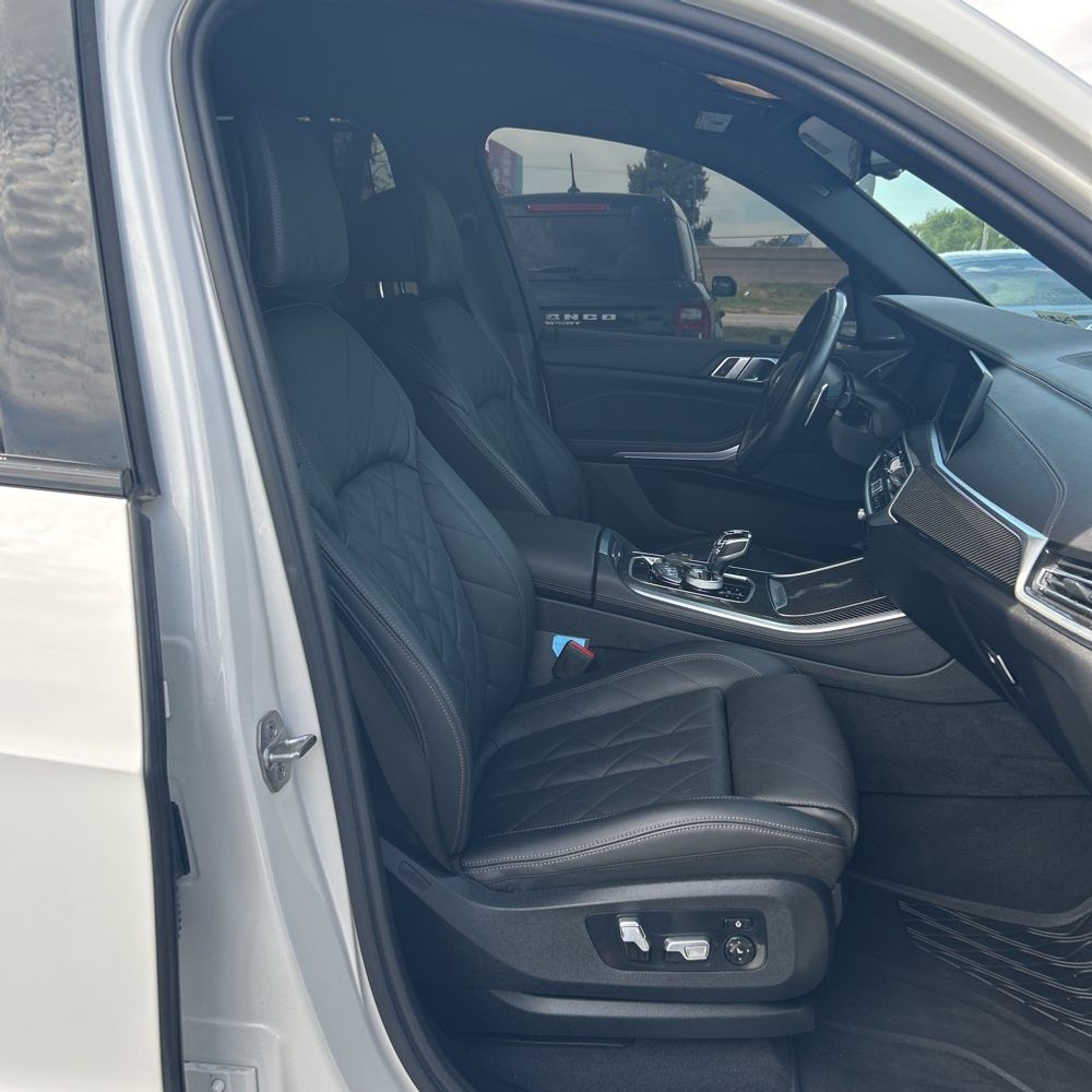2023 BMW X5 M50i