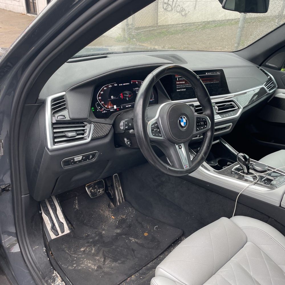 2023 BMW X5 M50i