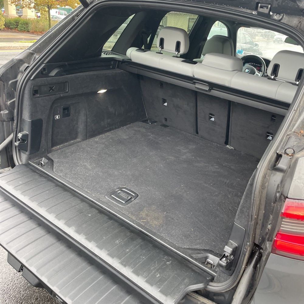 2023 BMW X5 M50i