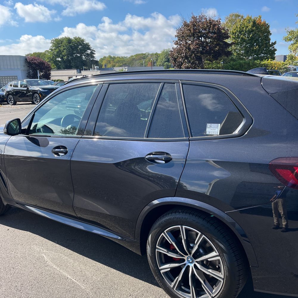 2023 BMW X5 xDrive45e