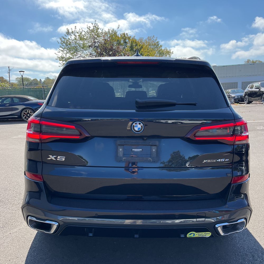 2023 BMW X5 xDrive45e