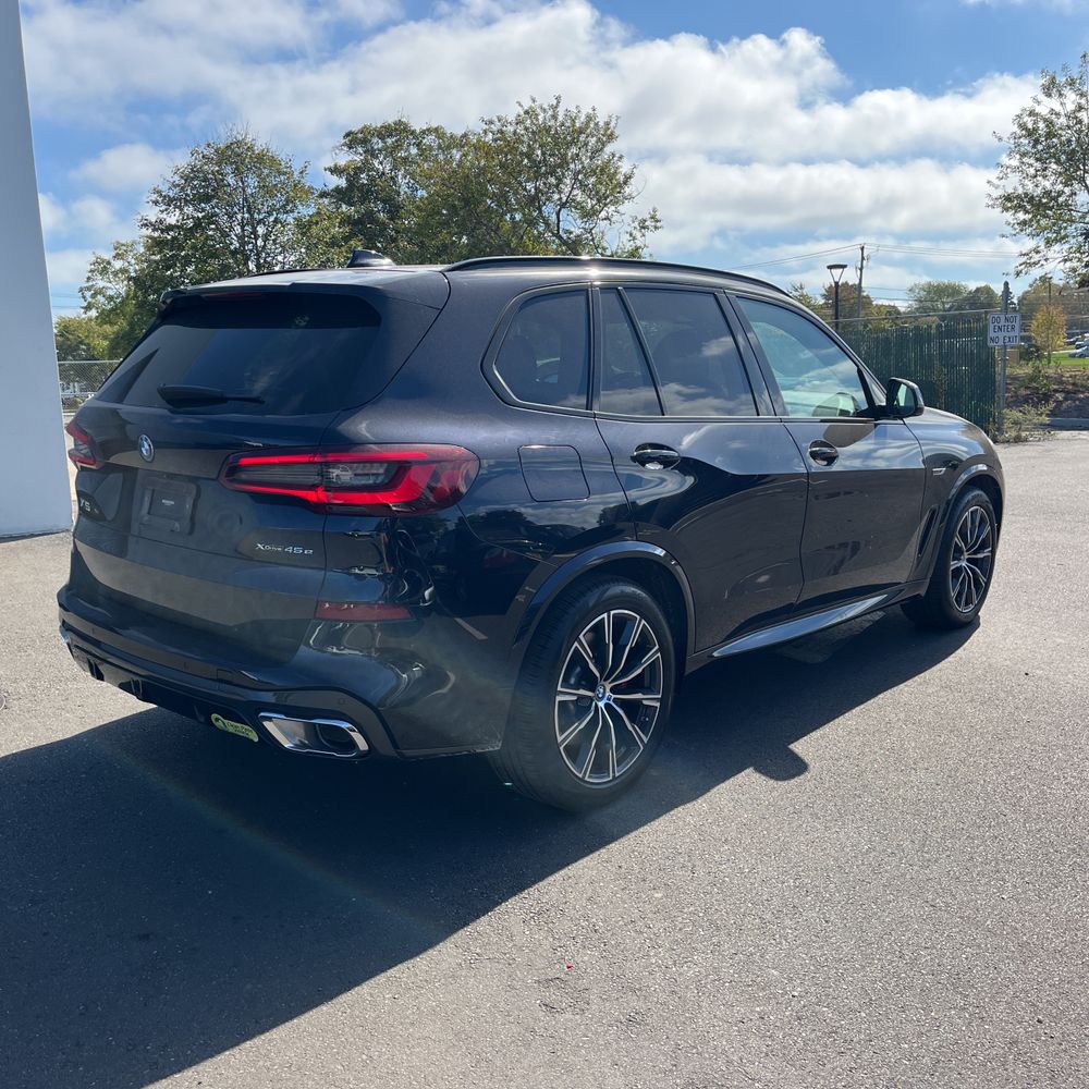 2023 BMW X5 xDrive45e