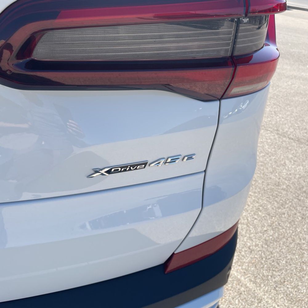 2023 BMW X5 xDrive45e