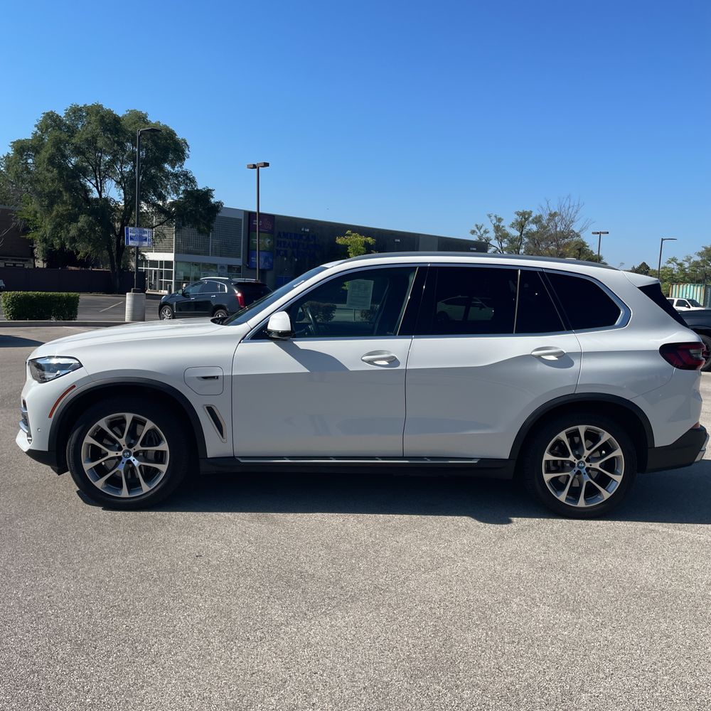 2023 BMW X5 xDrive45e