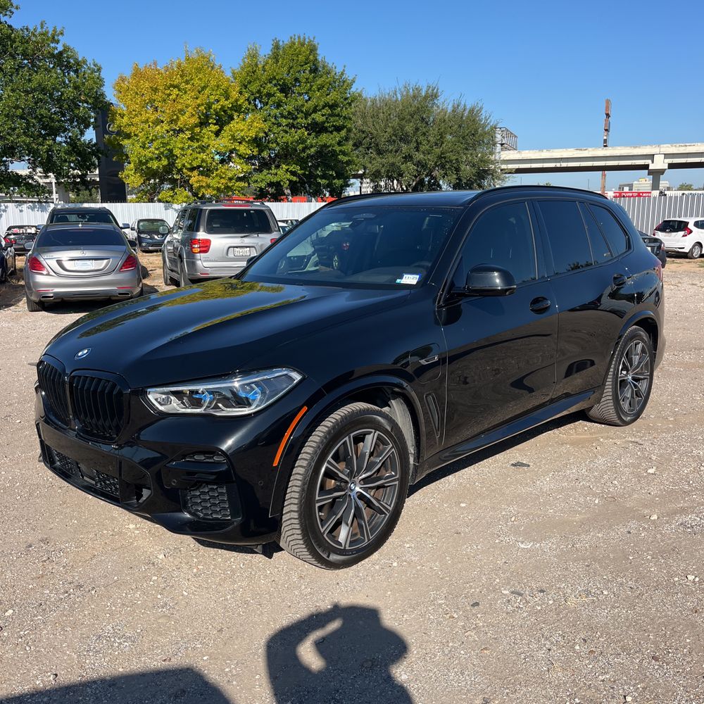 2023 BMW X5 xDrive45e