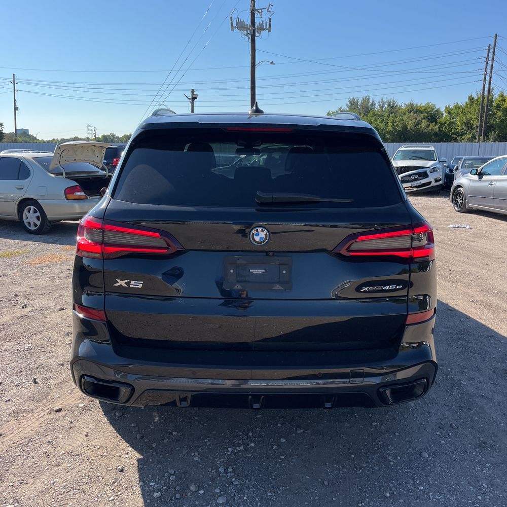 2023 BMW X5 xDrive45e