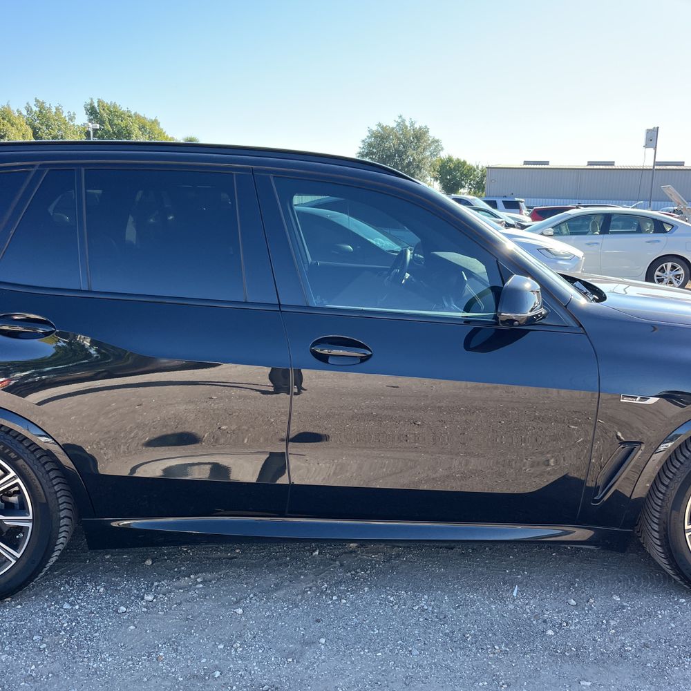 2023 BMW X5 xDrive45e