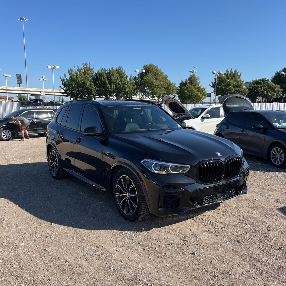 2023 BMW X5 xDrive45e
