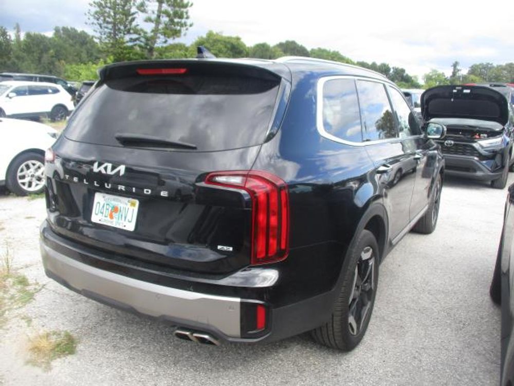 2025 Kia Telluride S