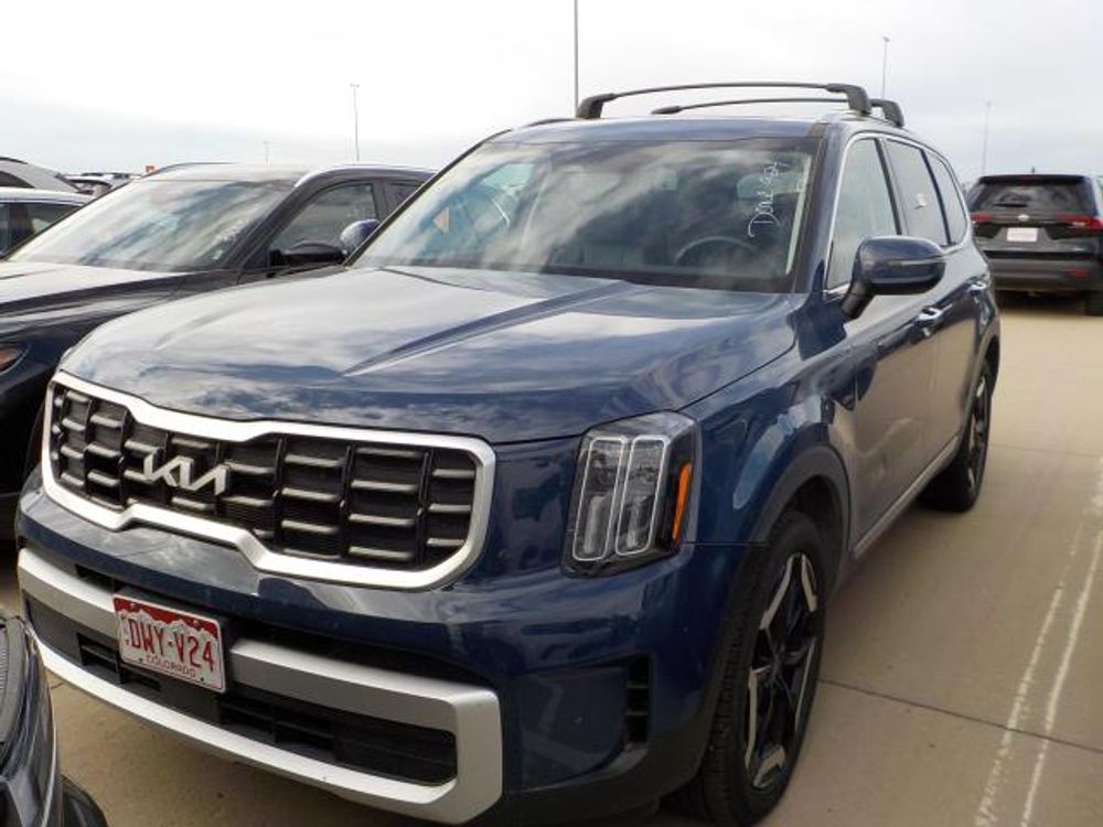 2025 Kia Telluride S