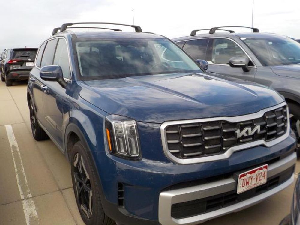 2025 Kia Telluride S
