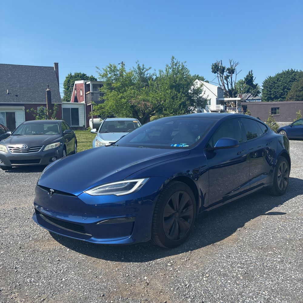 2021 Tesla Model S Plaid