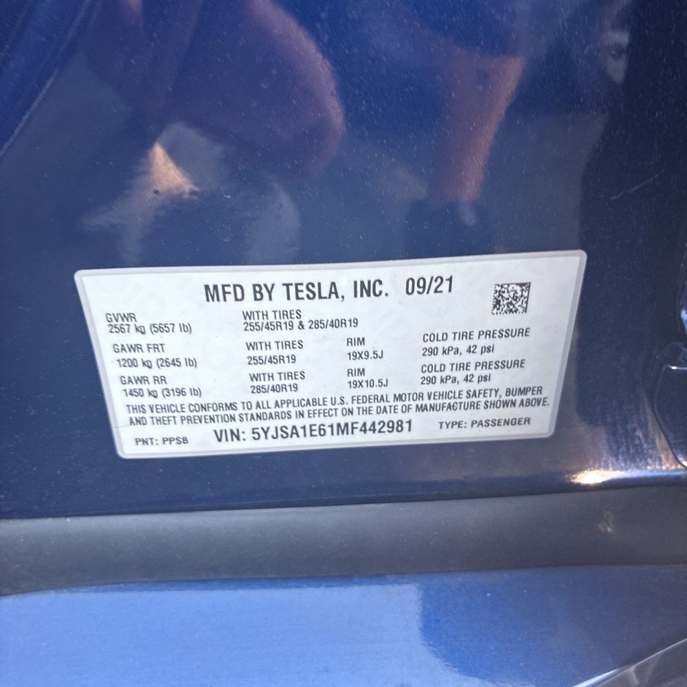 2021 Tesla Model S Plaid