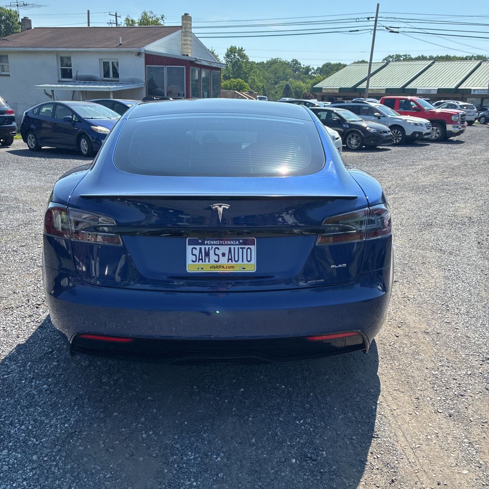 2021 Tesla Model S Plaid