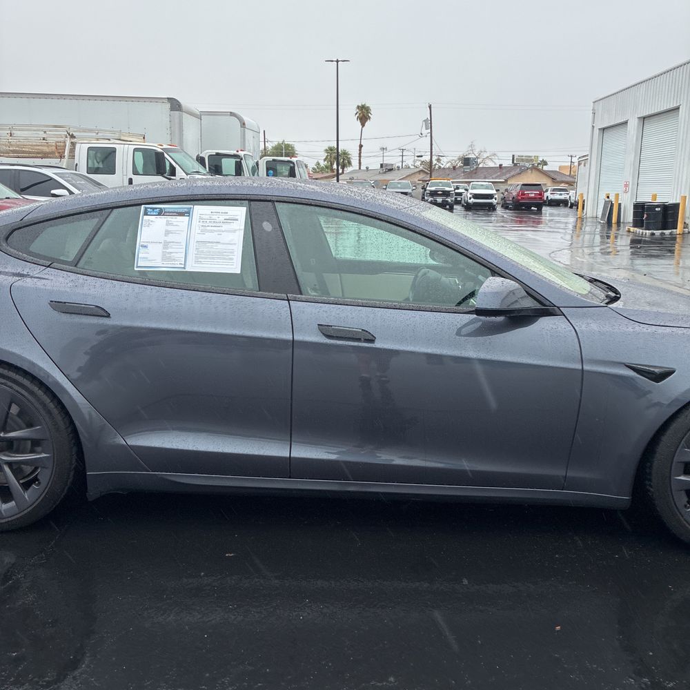 2021 Tesla Model S Plaid