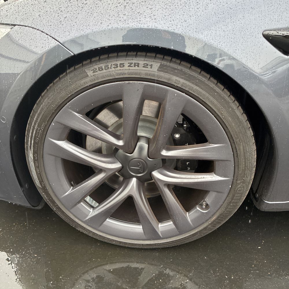 2021 Tesla Model S Plaid