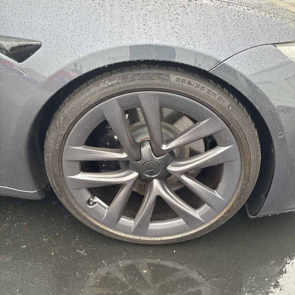 2021 Tesla Model S Plaid