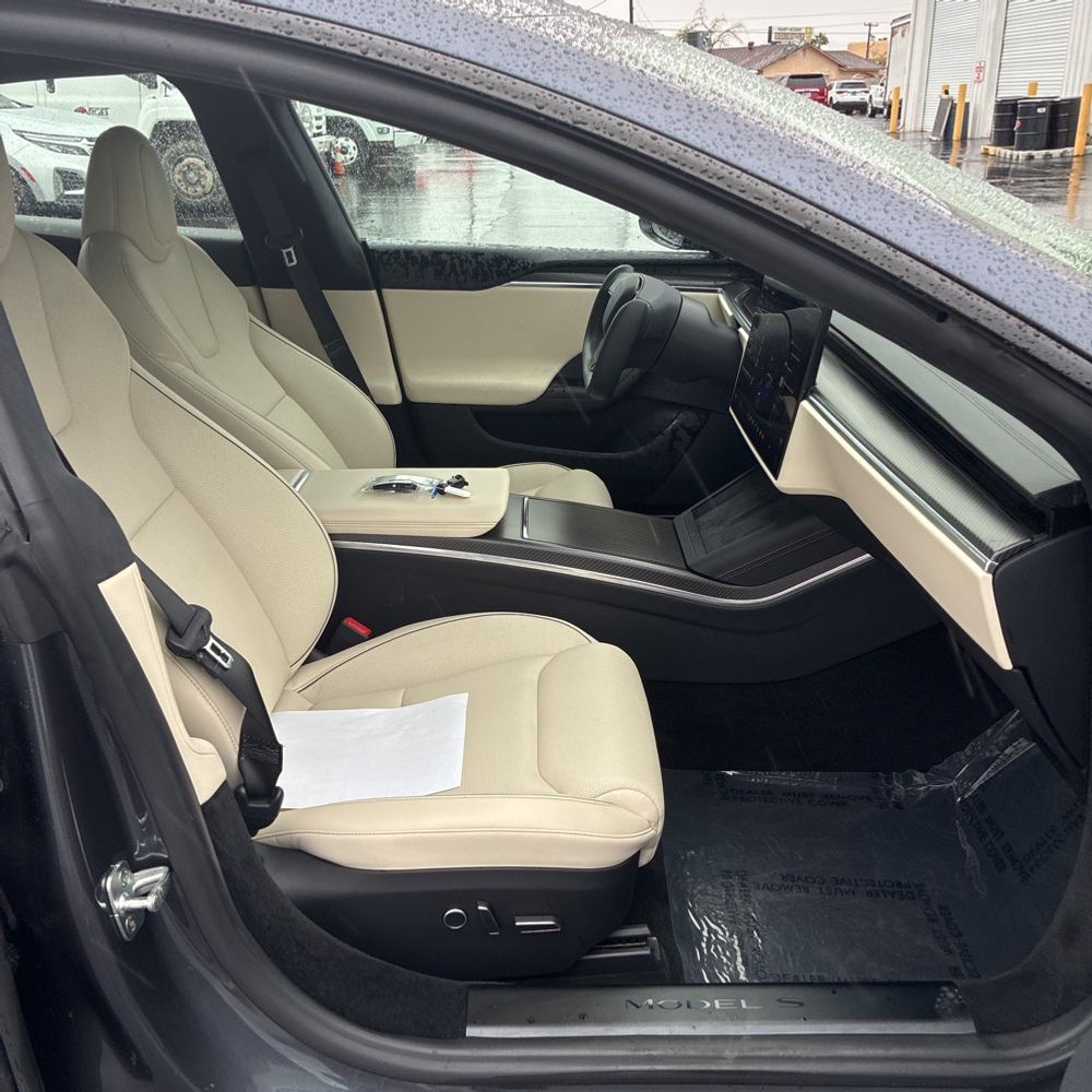 2021 Tesla Model S Plaid