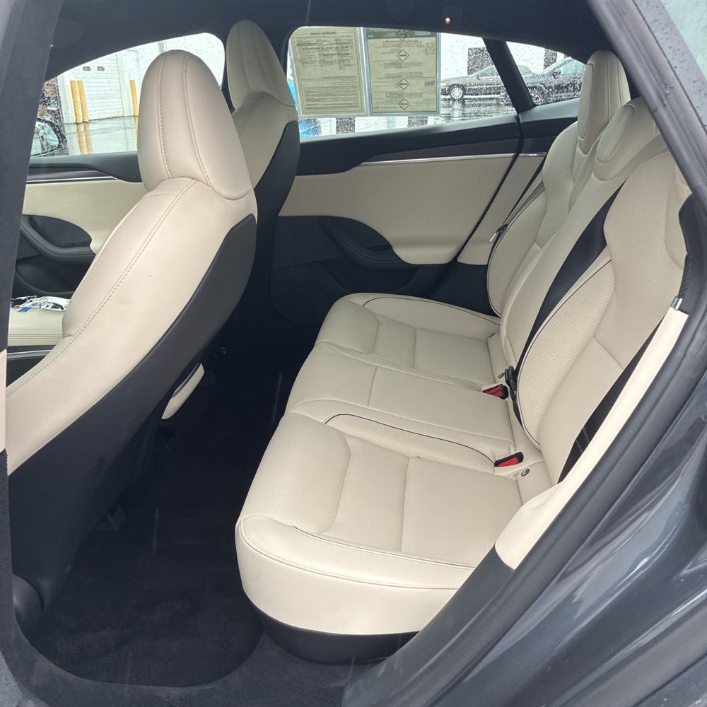 2021 Tesla Model S Plaid