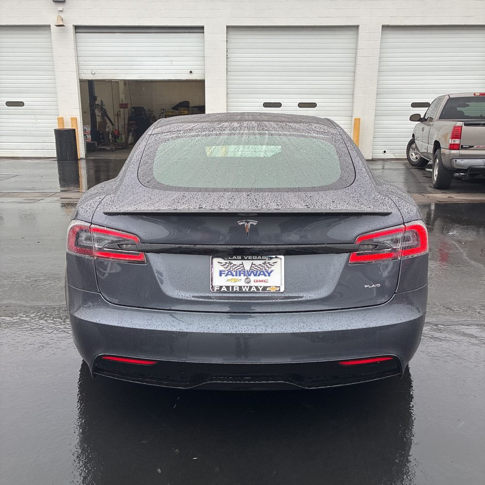2021 Tesla Model S Plaid
