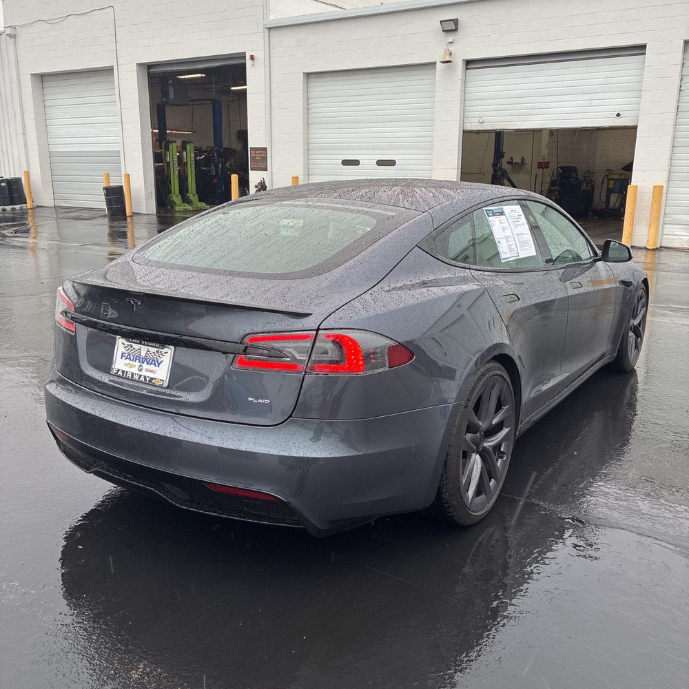2021 Tesla Model S Plaid