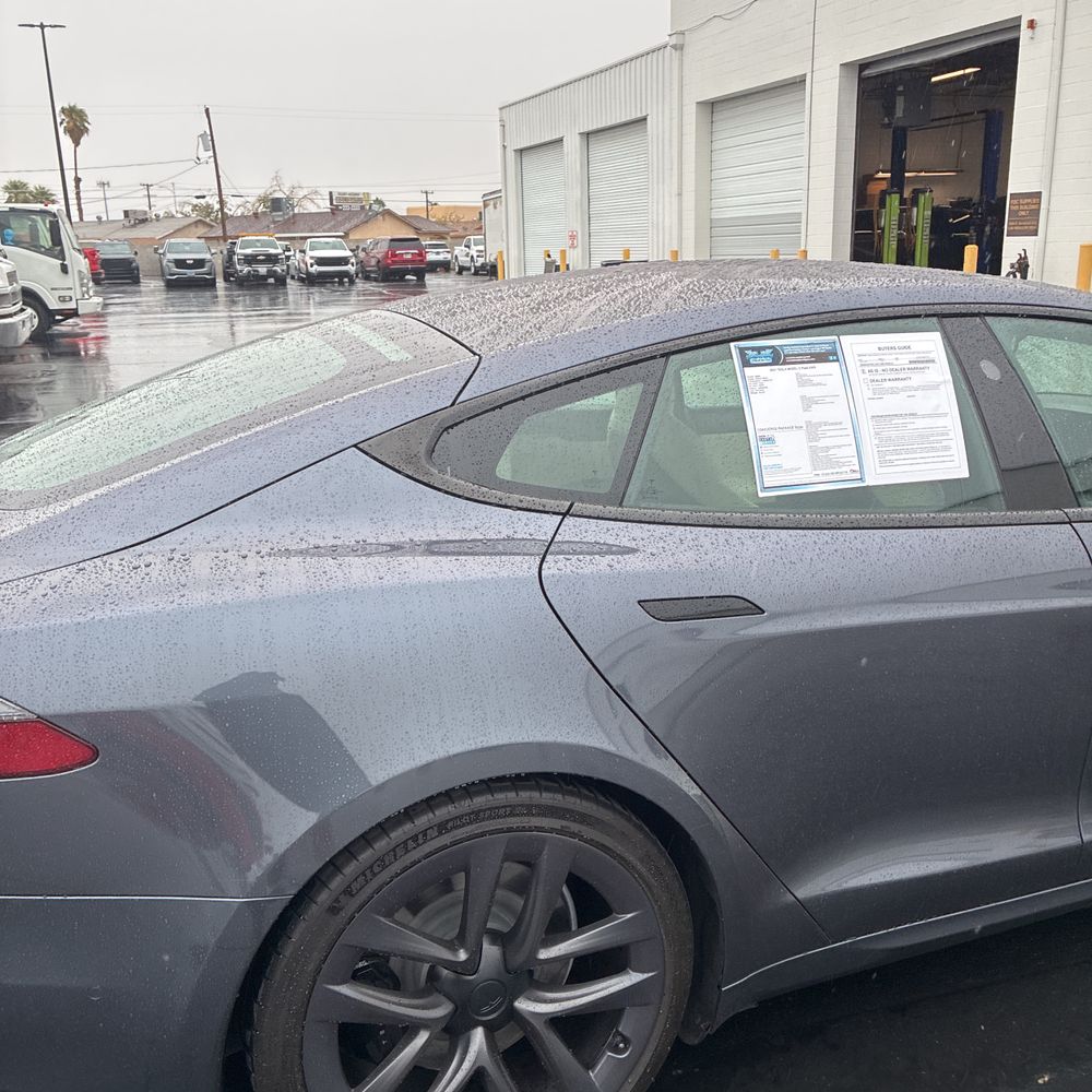 2021 Tesla Model S Plaid