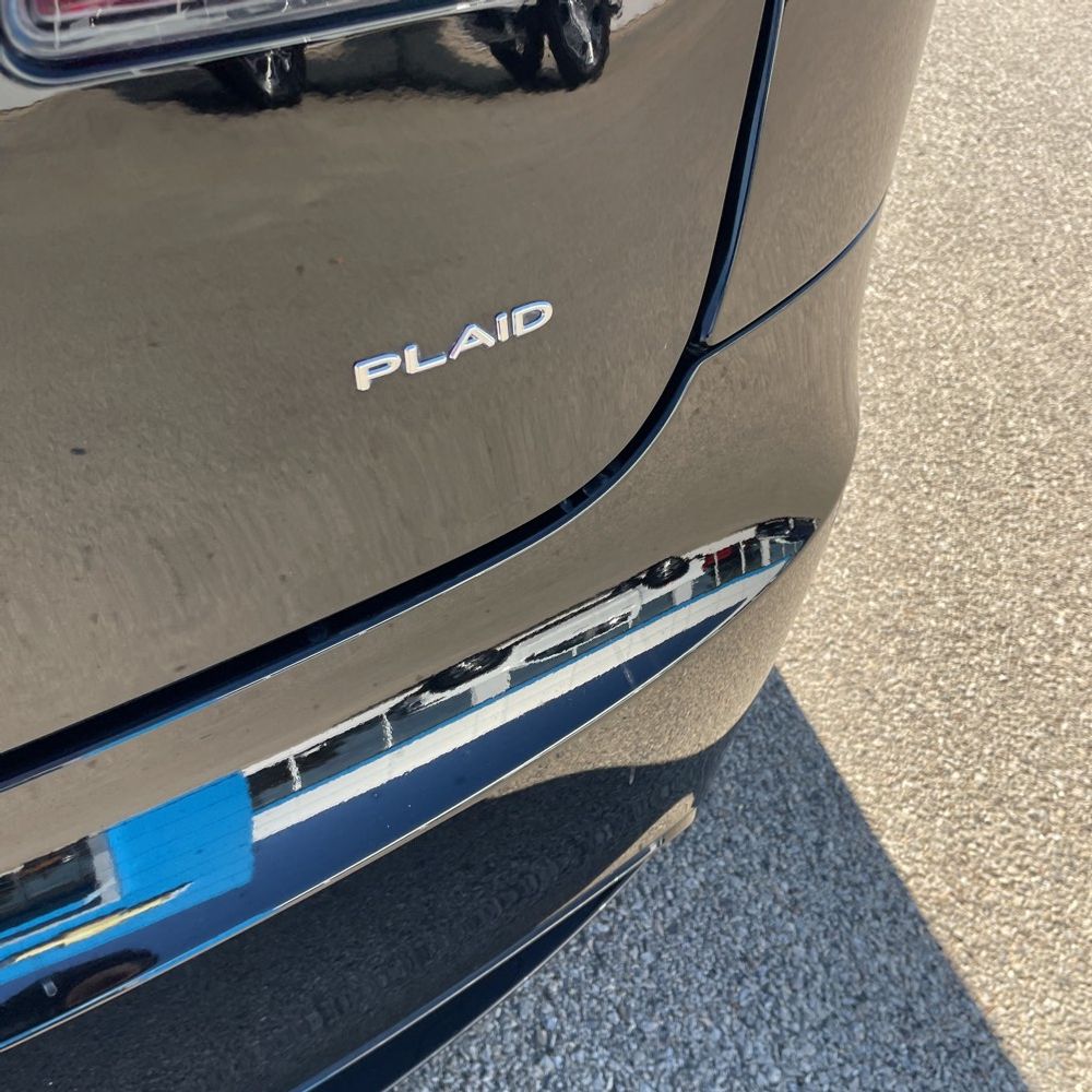 2022 Tesla Model S Plaid