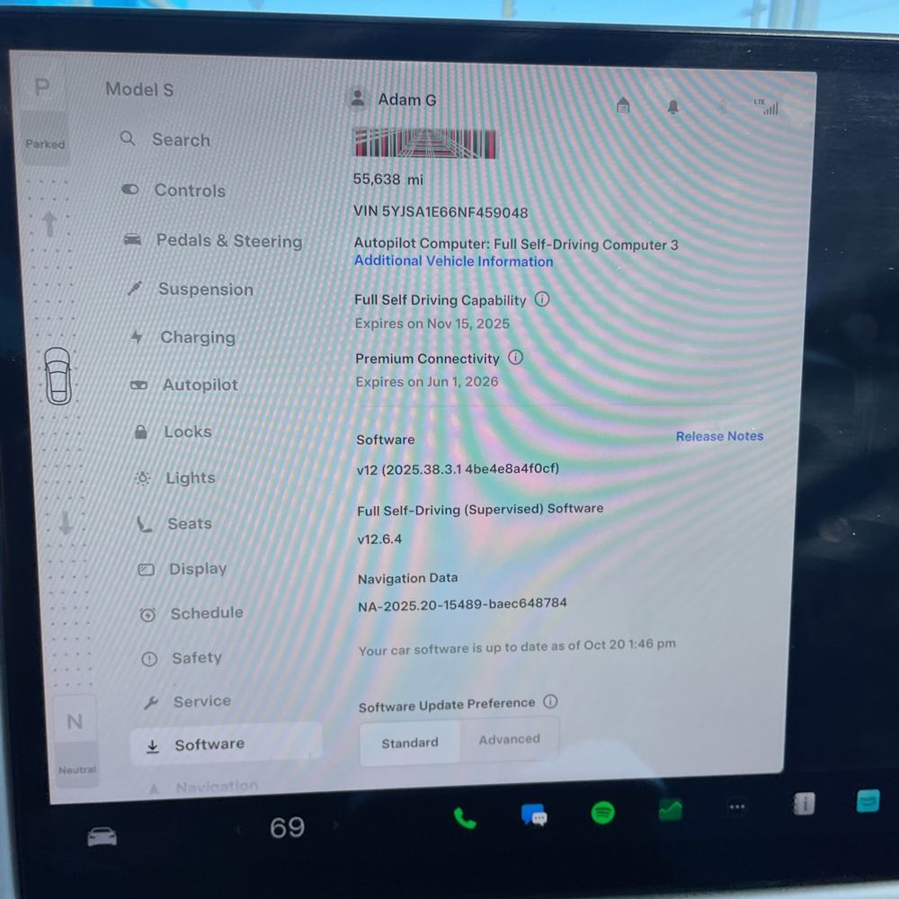 2022 Tesla Model S Plaid