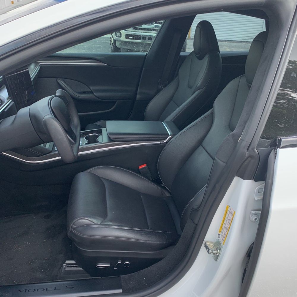 2021 Tesla Model S Plaid