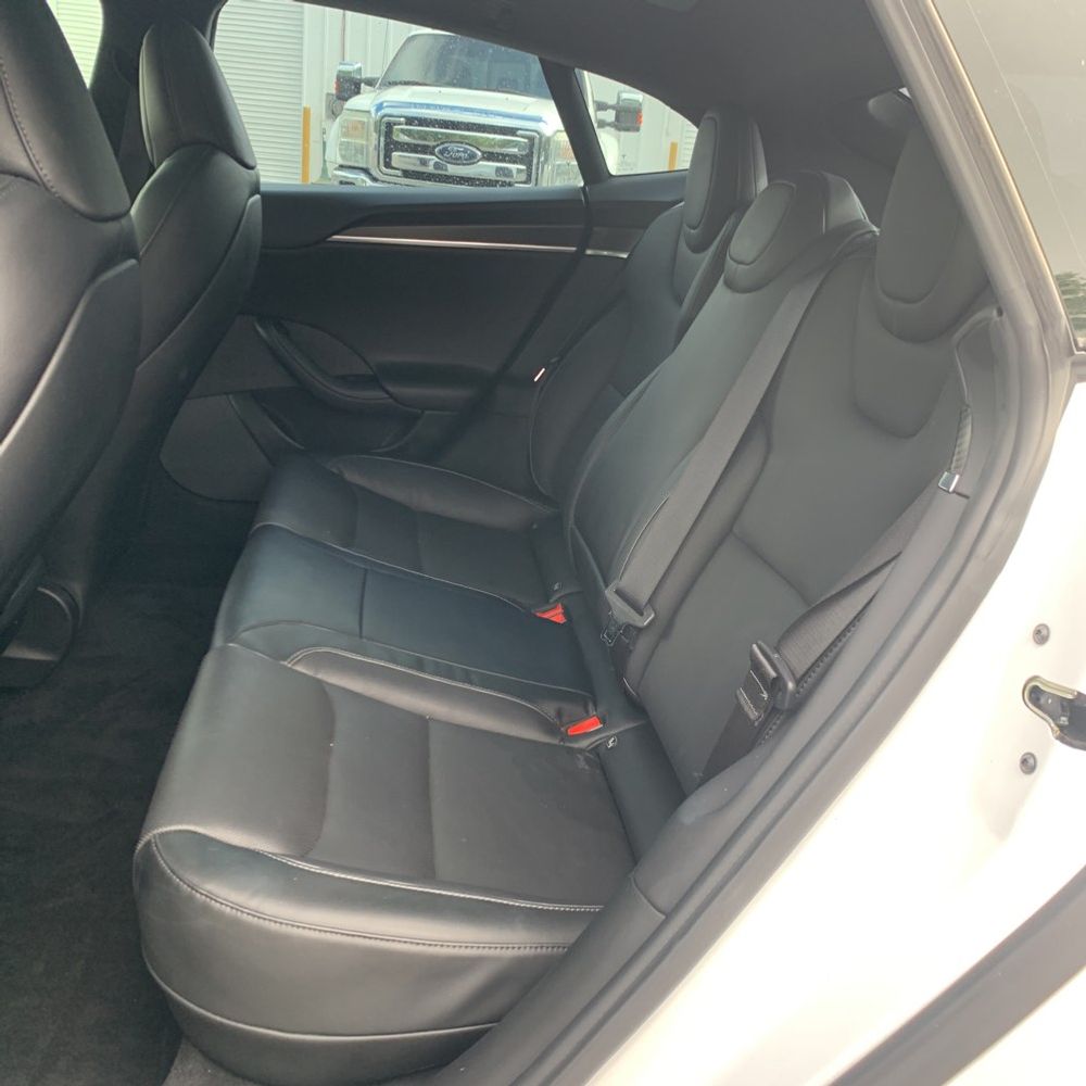 2021 Tesla Model S Plaid