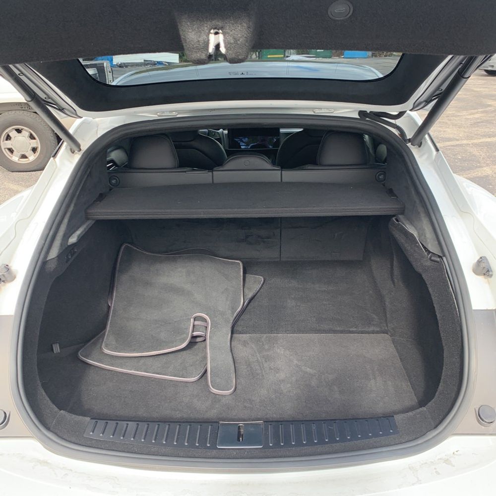2021 Tesla Model S Plaid