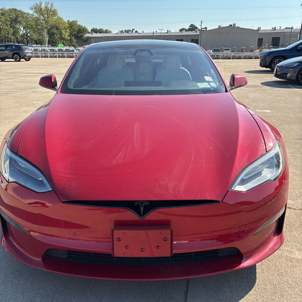 2022 Tesla Model S Plaid