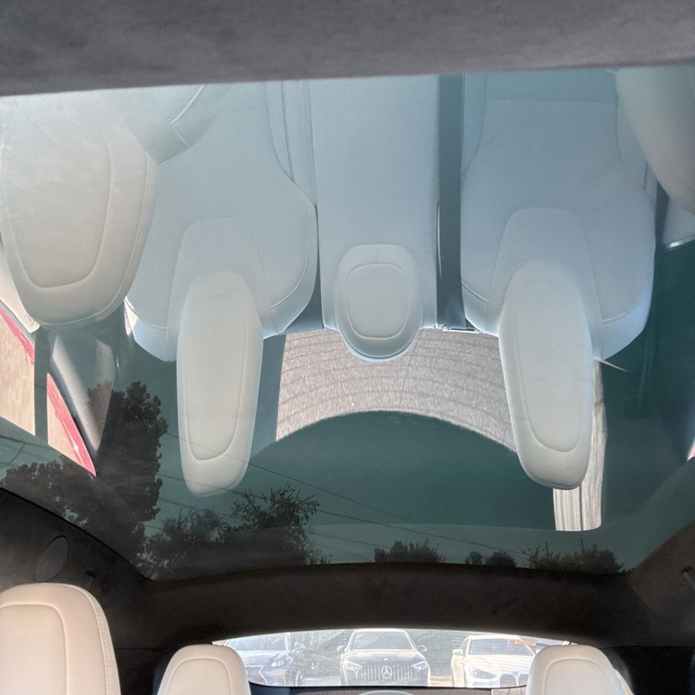 2022 Tesla Model S Plaid