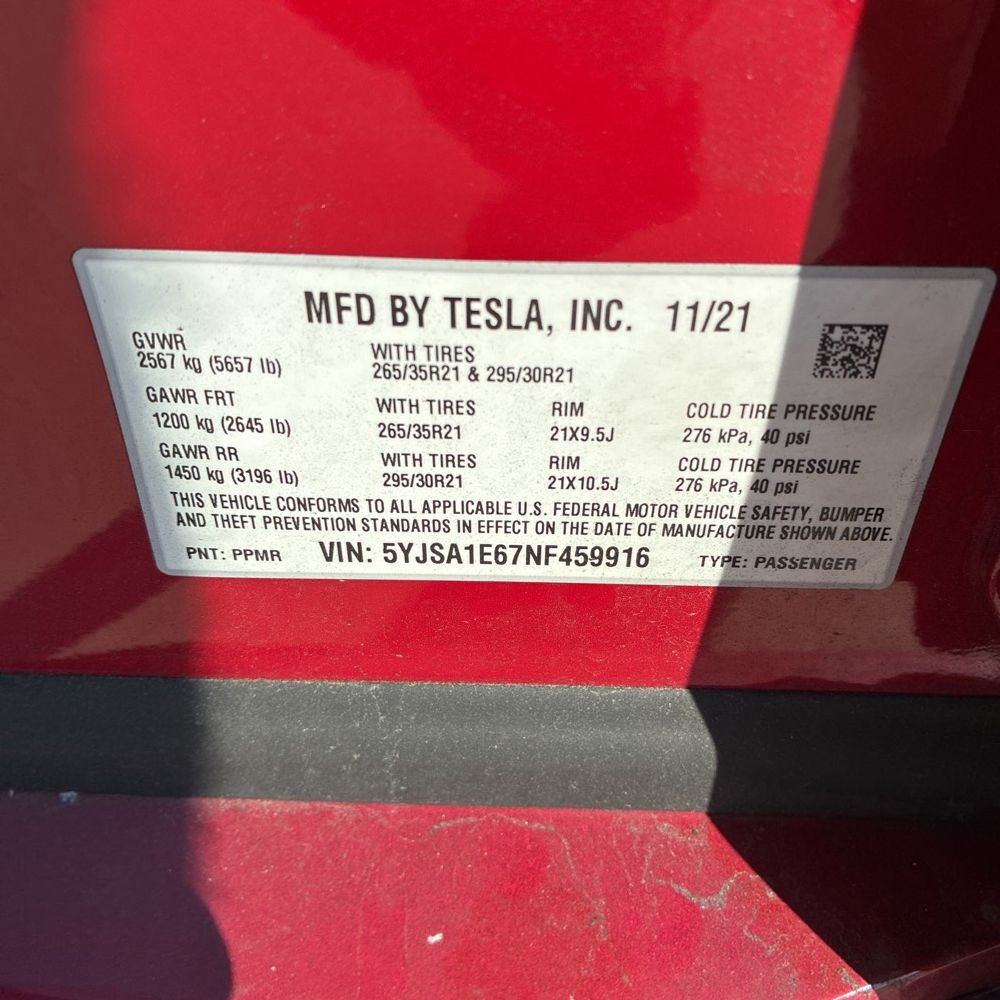 2022 Tesla Model S Plaid