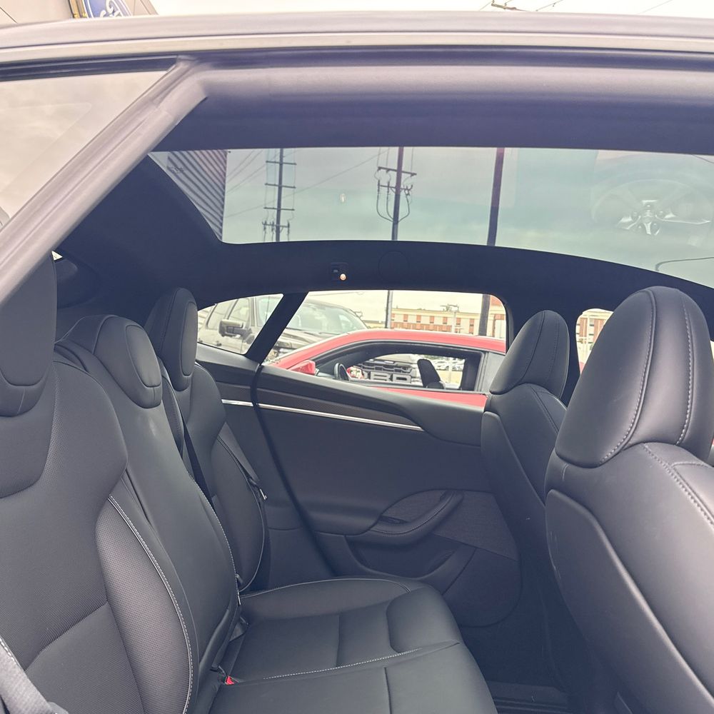 2024 Tesla Model S Plaid