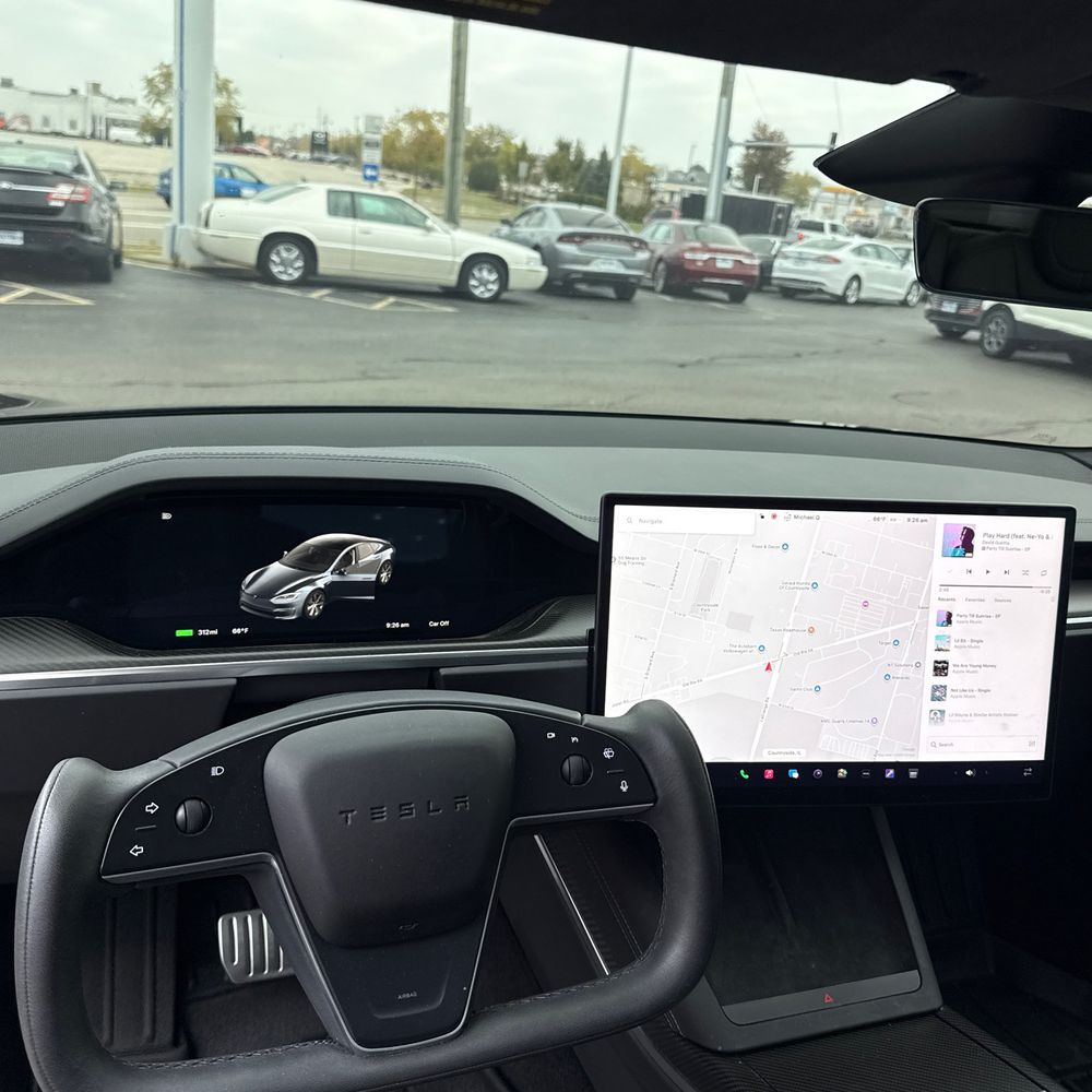 2024 Tesla Model S Plaid