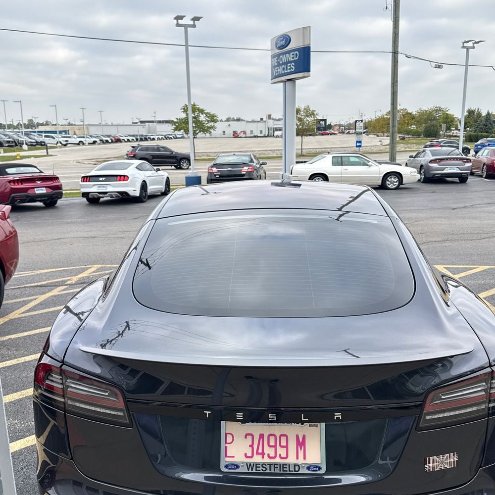 2024 Tesla Model S Plaid