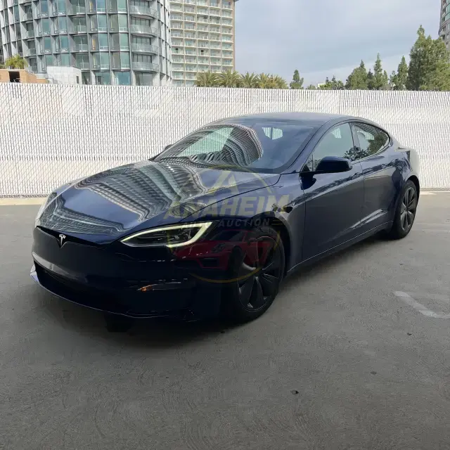 2021 Tesla Model S Plaid