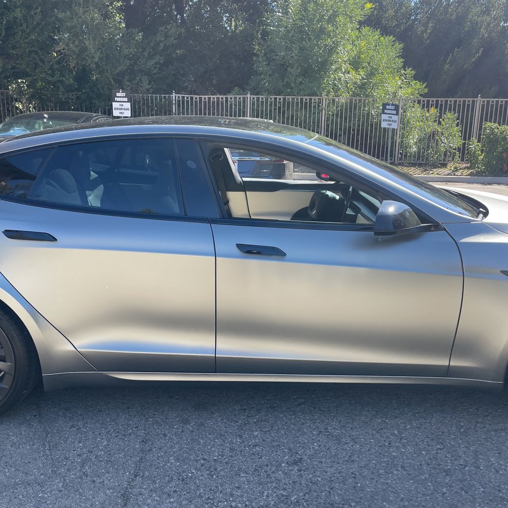 2023 Tesla Model S Plaid